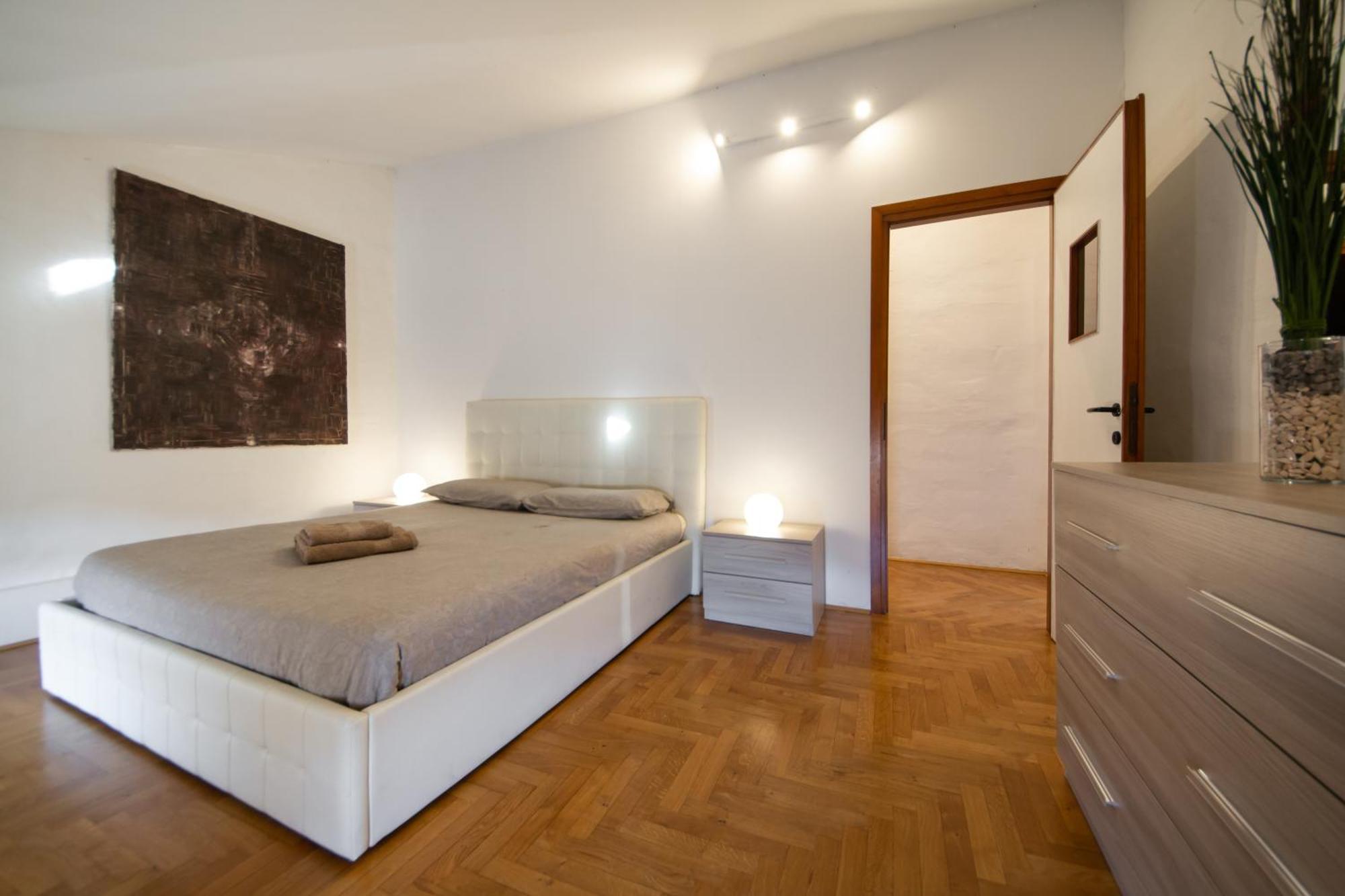 Attic Floor Venice Apartment เมสเตร ภายนอก รูปภาพ