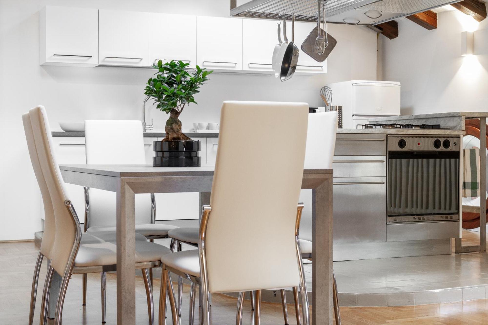 Attic Floor Venice Apartment เมสเตร ภายนอก รูปภาพ
